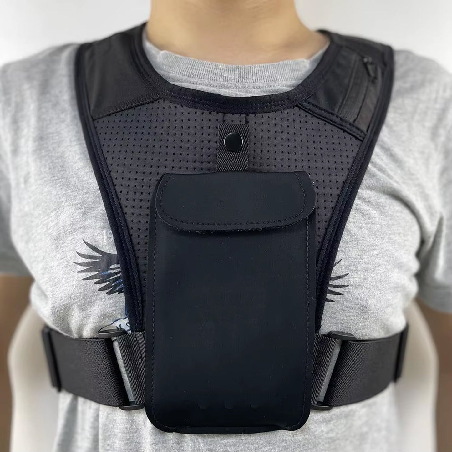 Lightweight Reflective Running Hydration Vest with Phone Pouch & Adjustable Straps for Home Training & Outdoor Endurance