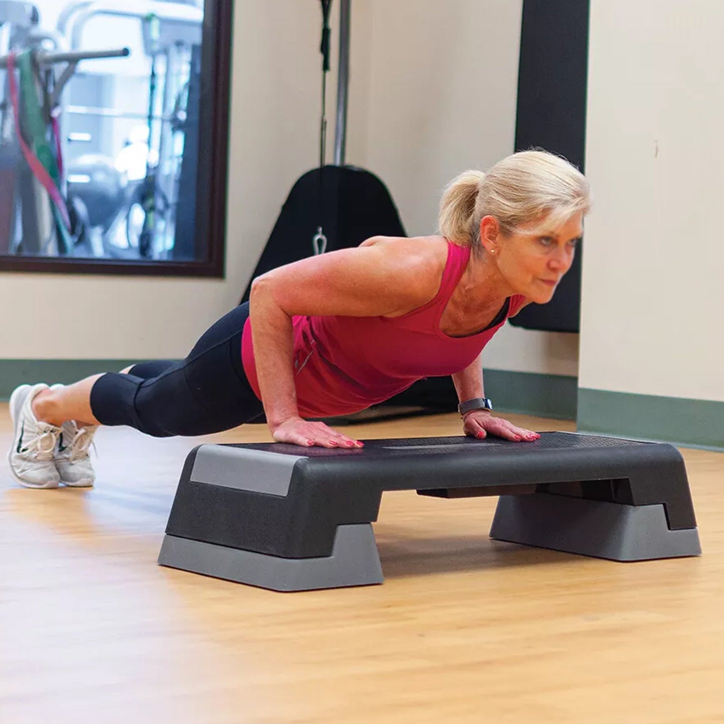 Adjustable Aerobic Step Platform –  Non‑Slip Surface, 4–6″ Height, Home Gym Cardio & Yoga, Space‑Saving Fitness Stepper