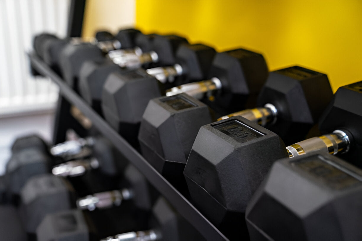 Hex Dumbbells Pairs & Sets (2.5kg–60kg) – Rubber-Coated, Anti-Roll, Steel Knurled Grip – Strength Training Weights for Home Gym or Studio