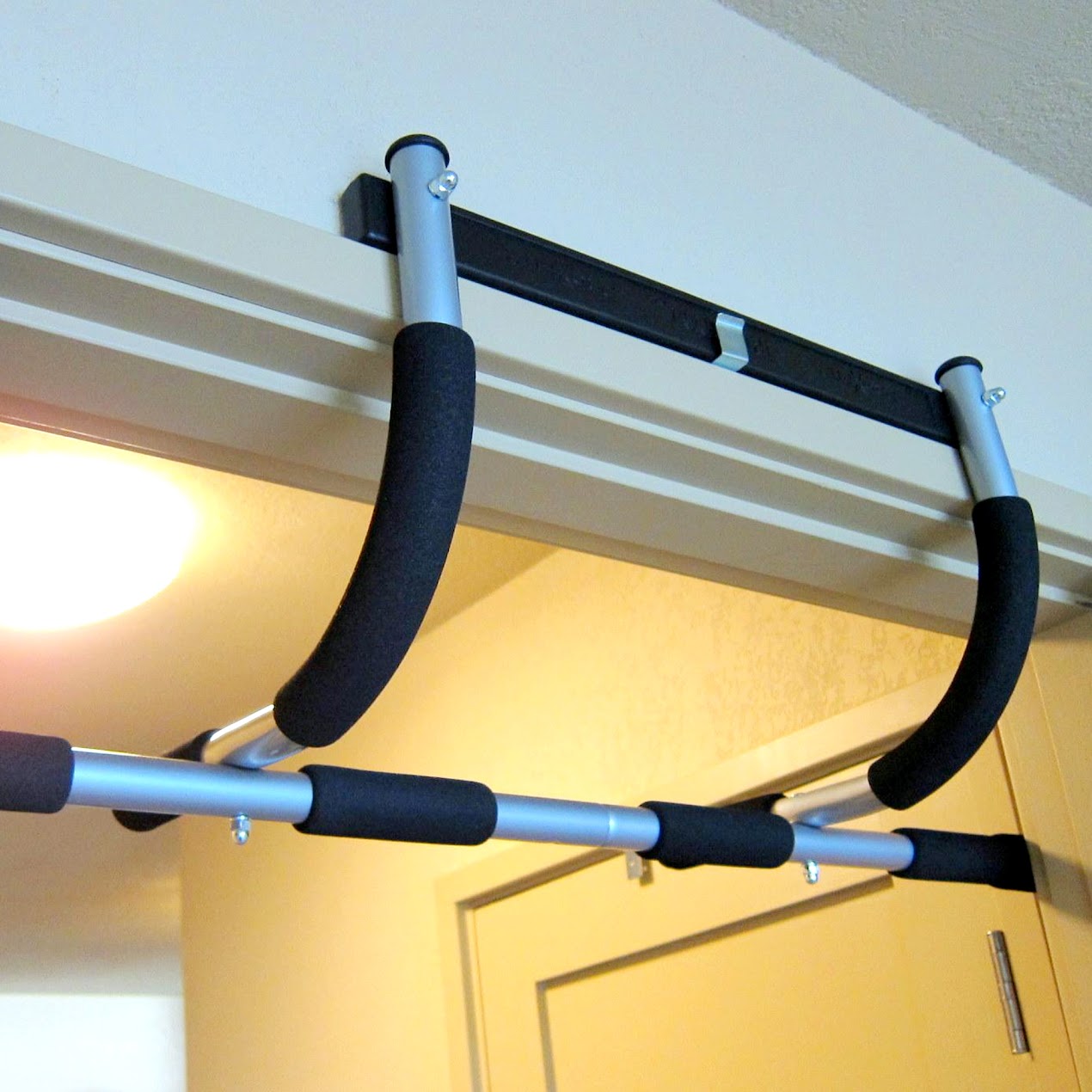 Foldable Upper Body Trainer | Doorway Pull Up Bar with Multi Grip Handles | No Screws or Drilling | Fits 61–81 cm Frames – Black & Grey