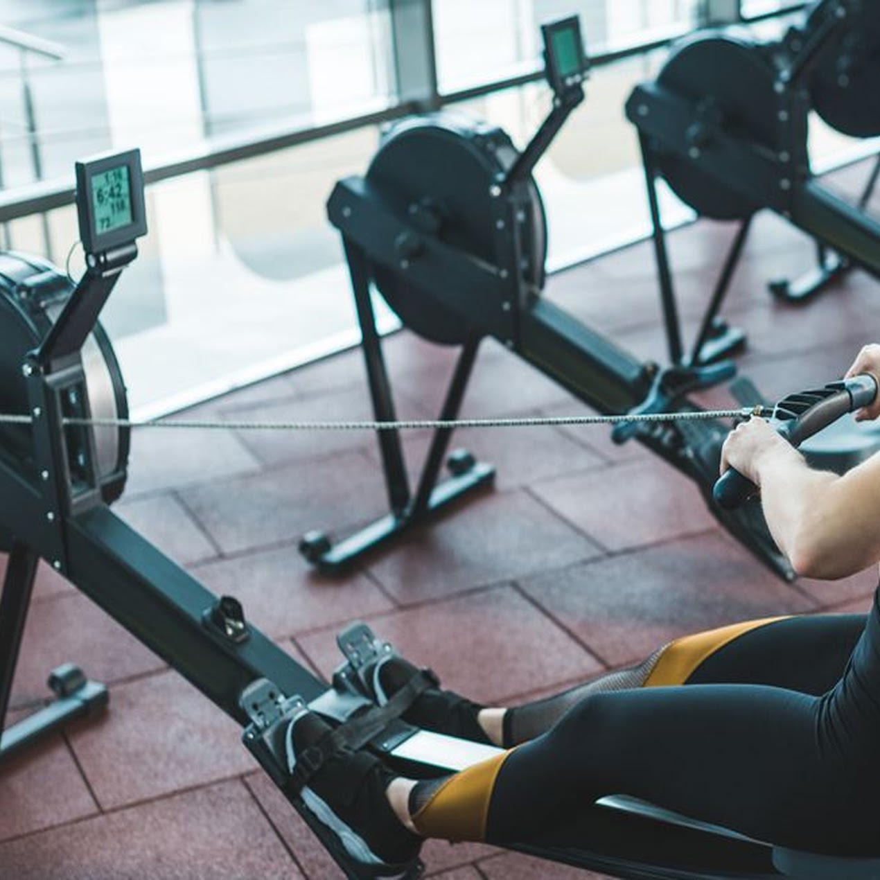 Silent Air Rowing Machine – 10-Level Resistance Rower with Foldable Frame, Smart Monitor & Comfort Seat for Home Fitness